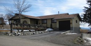 5 Garnet Ave IMG_2398