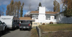 312 Chartrand Ave IMG_3064