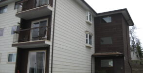 202-280 Alder Drive IMG_4291