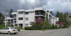 217-308 Chartrand Ave misc pics 006